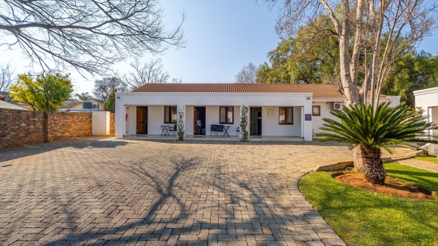 Commercial Property for Sale in Flamwood North West